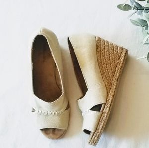 G.H. Bass & Co. Andi Nude Espadrilles wedges